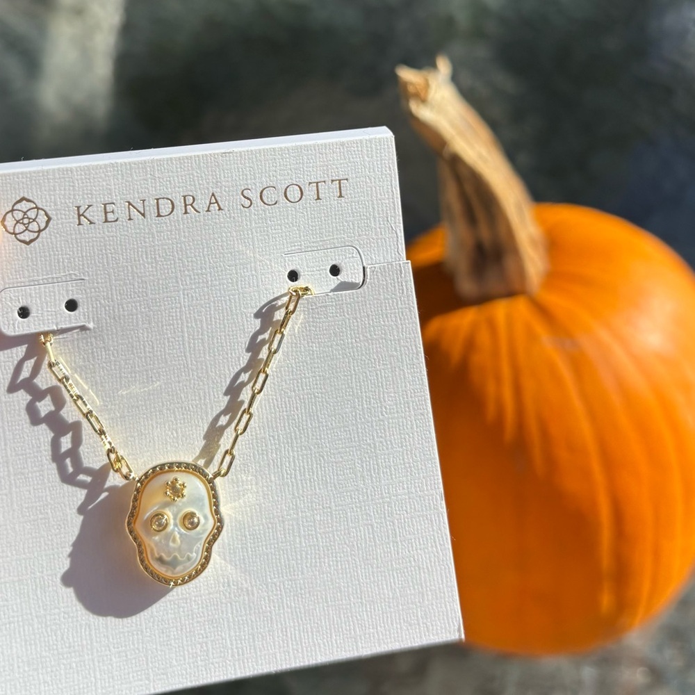 Kendra Scott Gold MOP Pearl Skeleton Skull Halloween Necklace